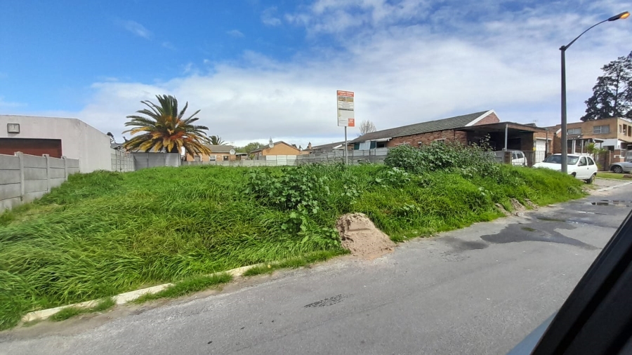  Bedroom Property for Sale in Bernadino Heights Western Cape